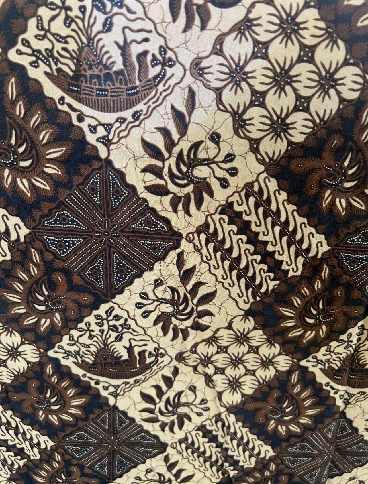 Honeywood Dream - Vintage Batik Sarong
