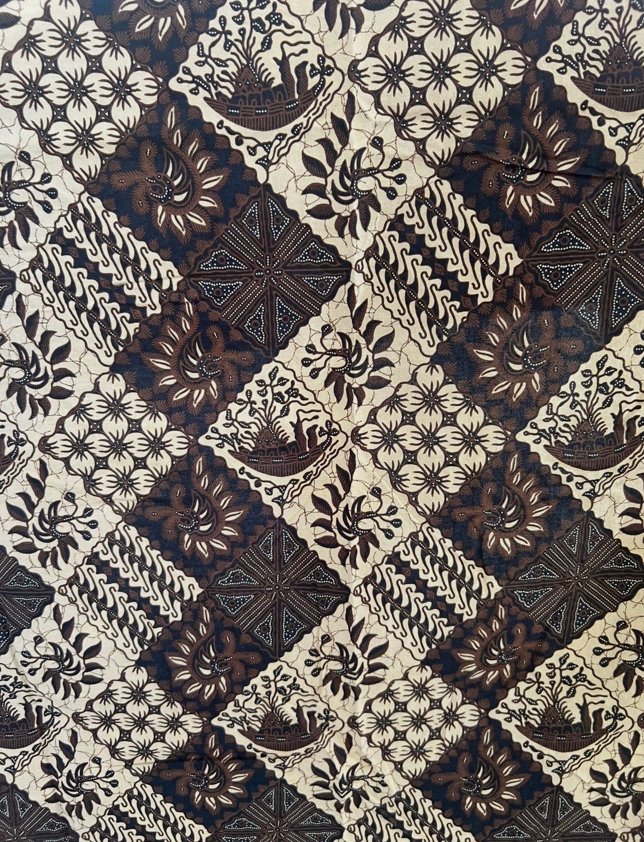 Honeywood Dream - Vintage Batik Sarong