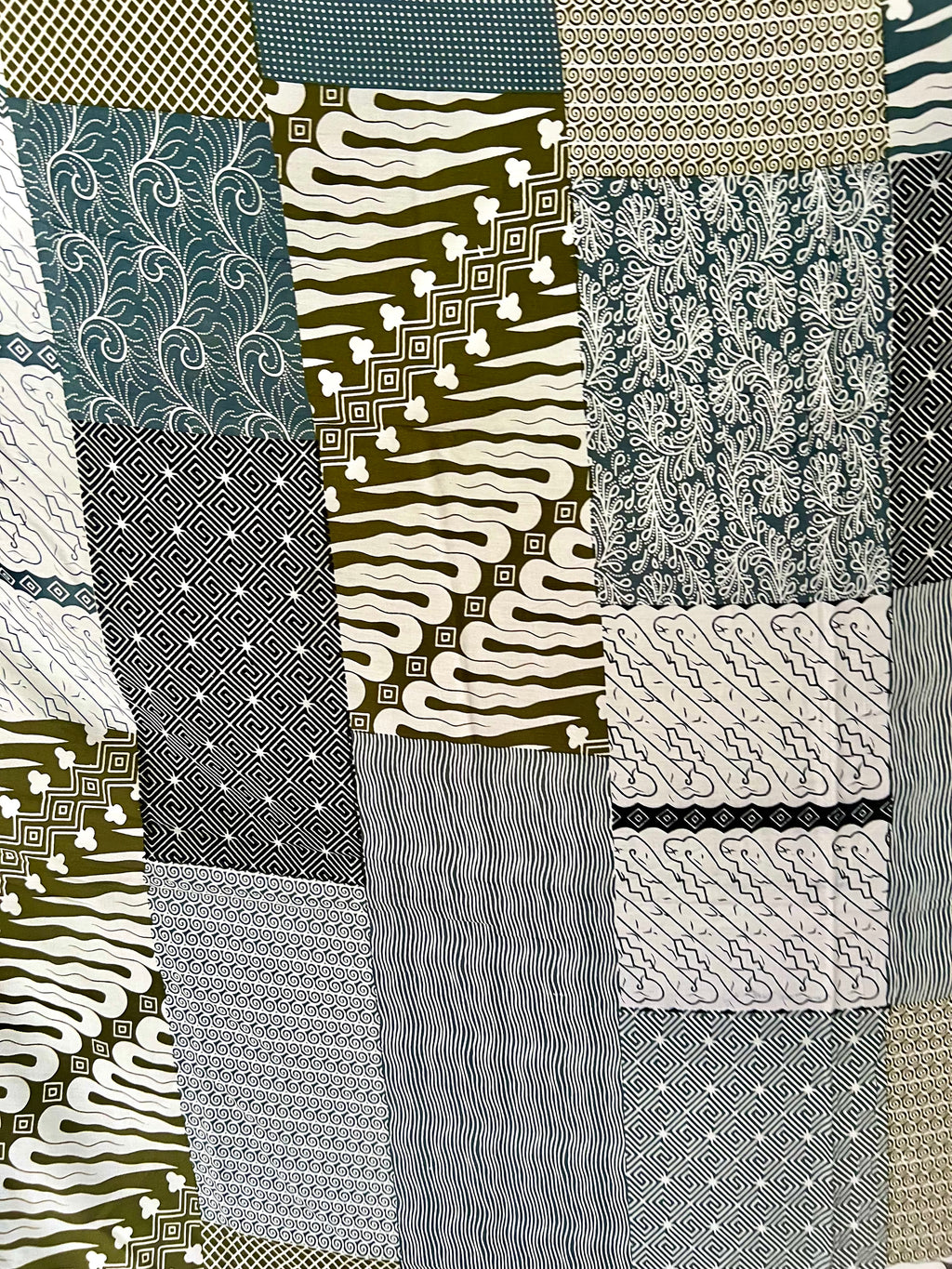 Neutral Patchwork - Beach Sarong