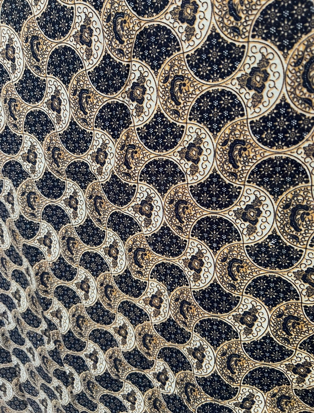 Moon Tiles - Vintage Batik Sarong