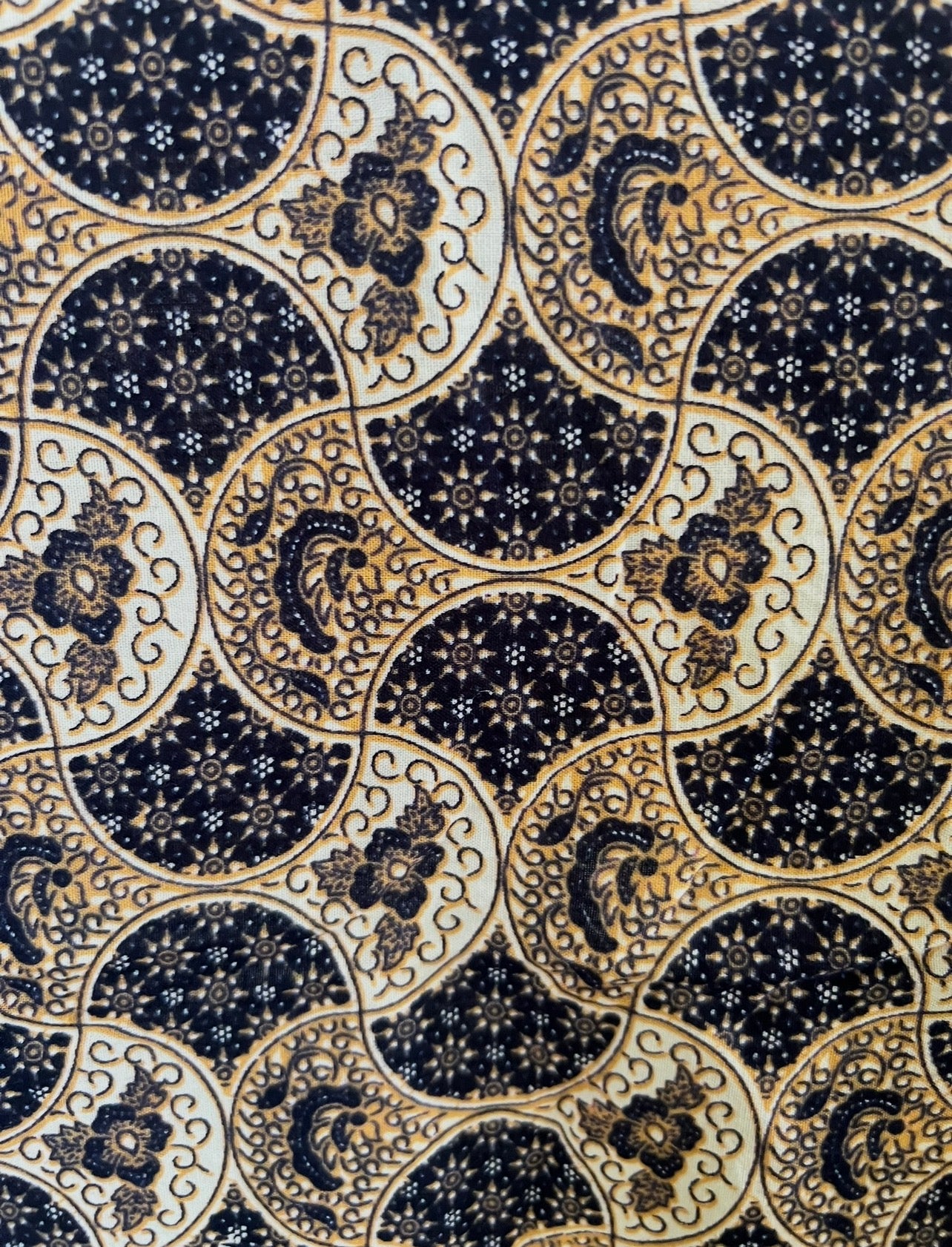 Moon Tiles - Vintage Batik Sarong