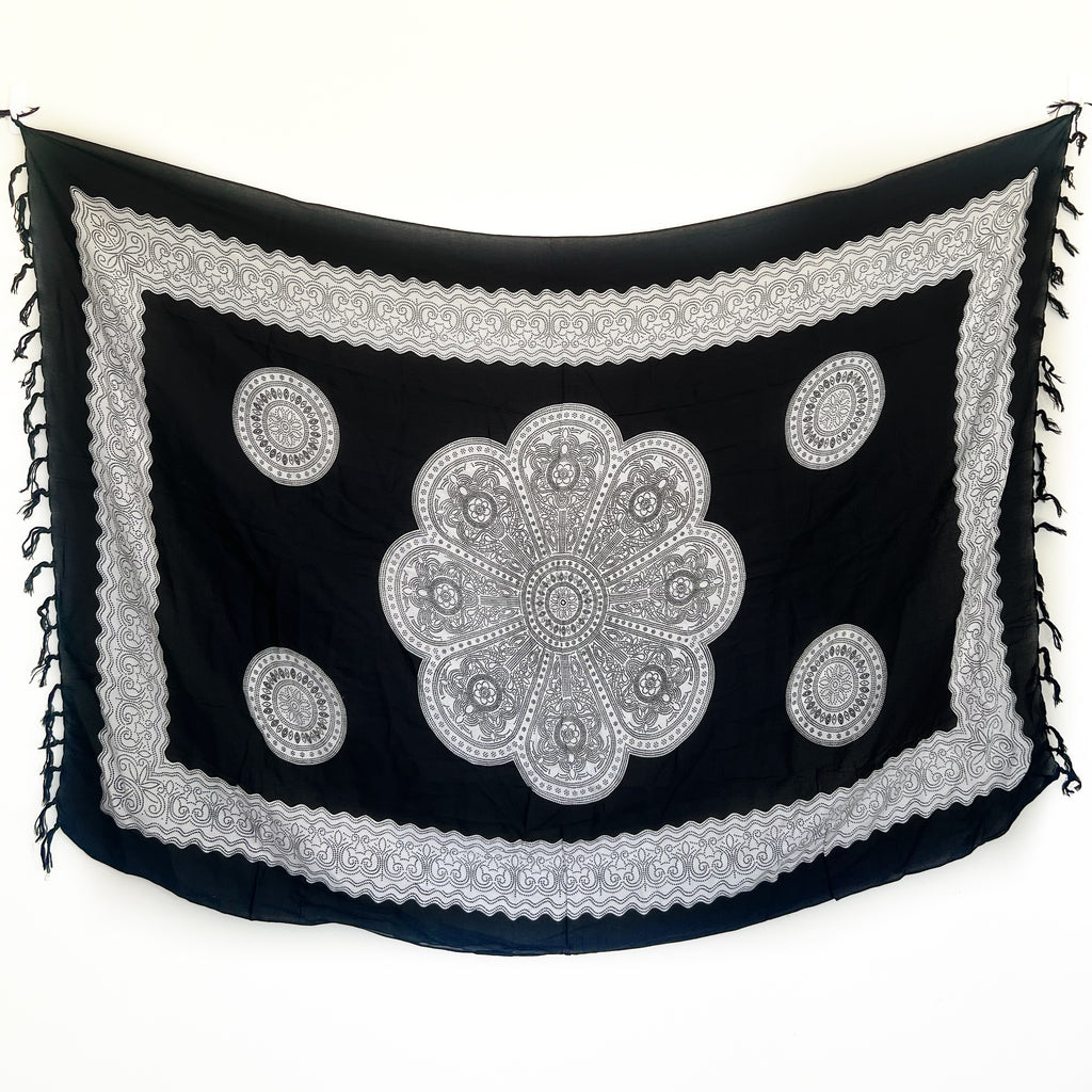 Black & White - Beach Sarong