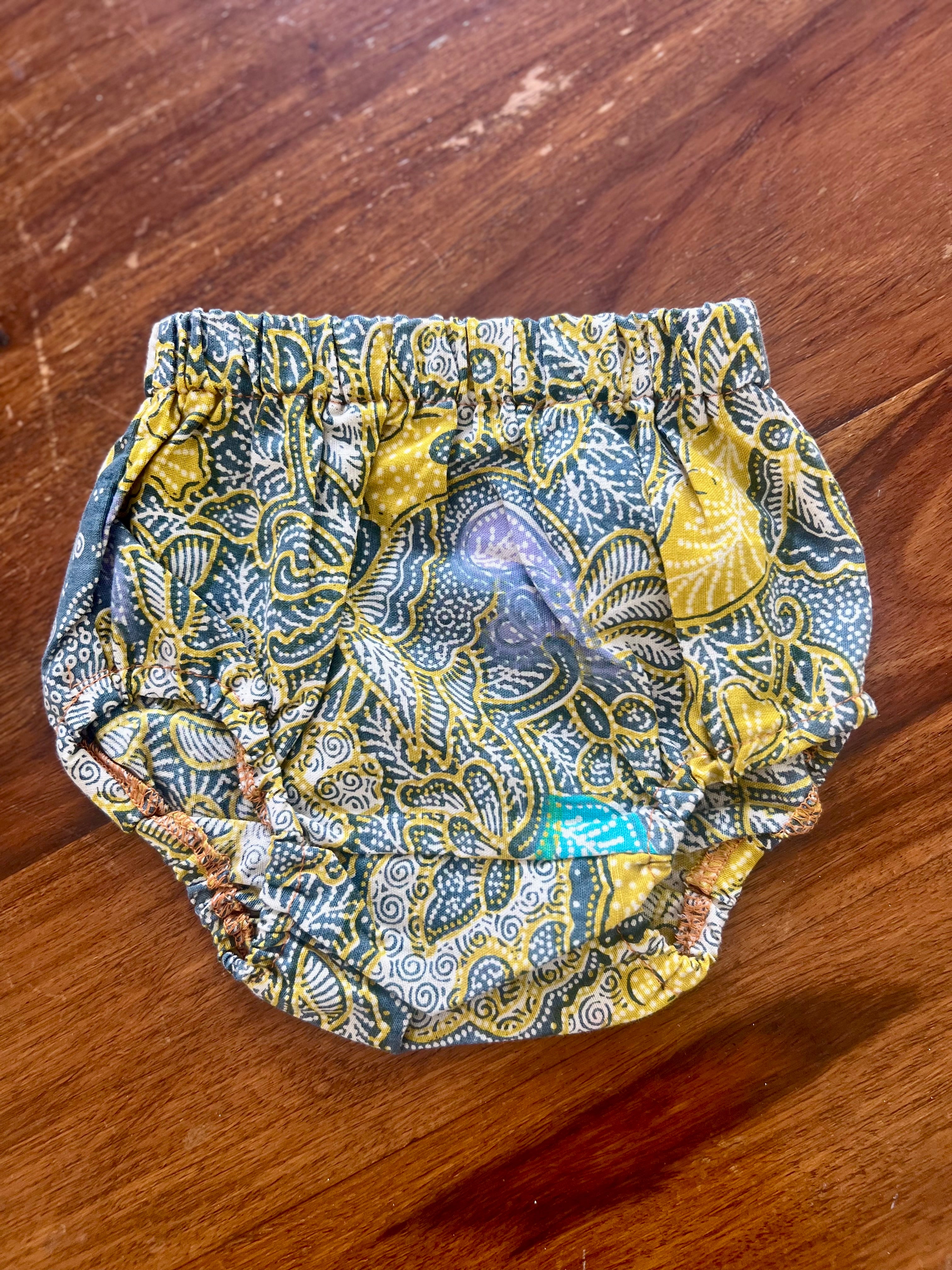 Batik Bloomers