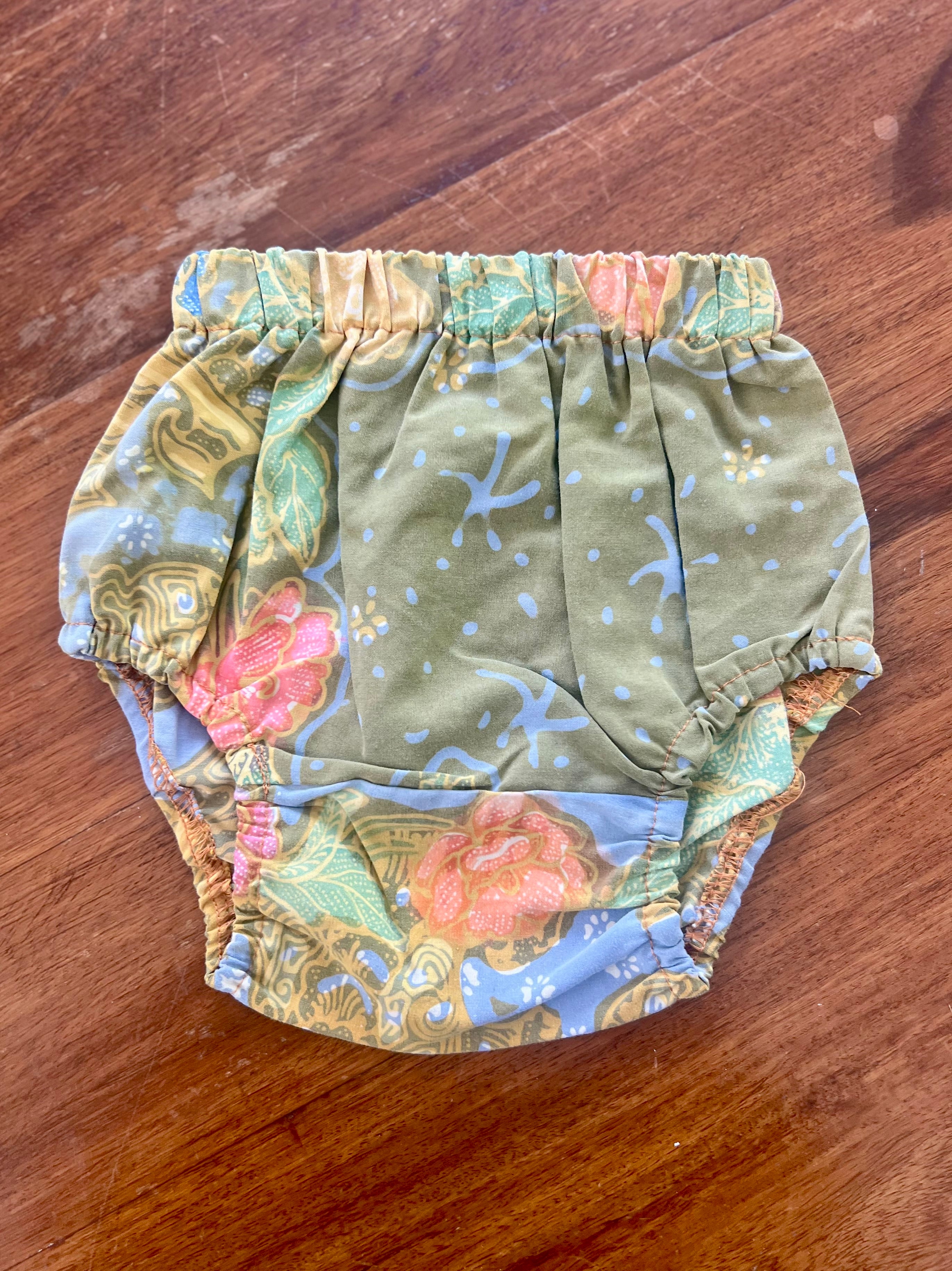 Batik Bloomers