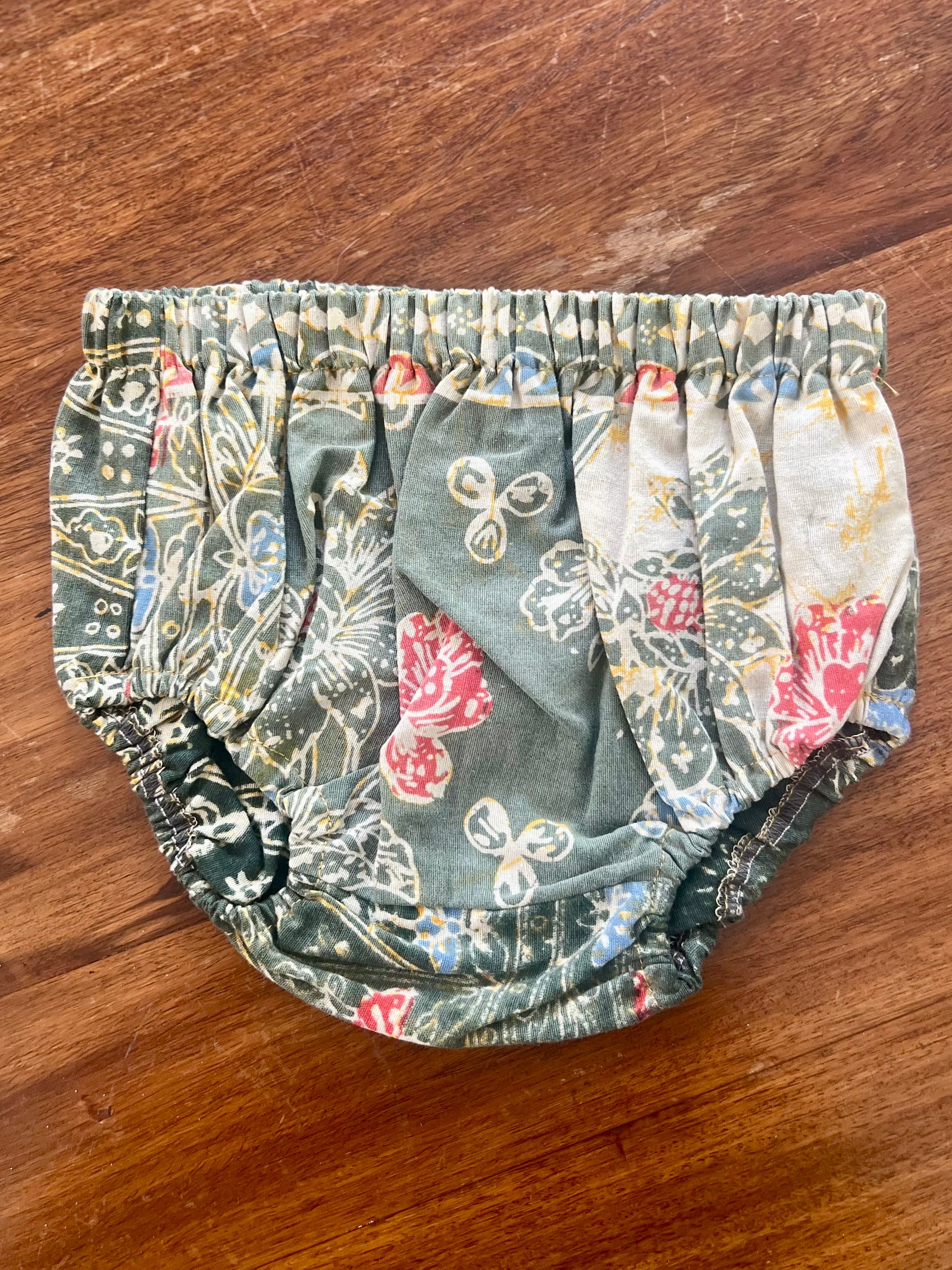 Batik Bloomers