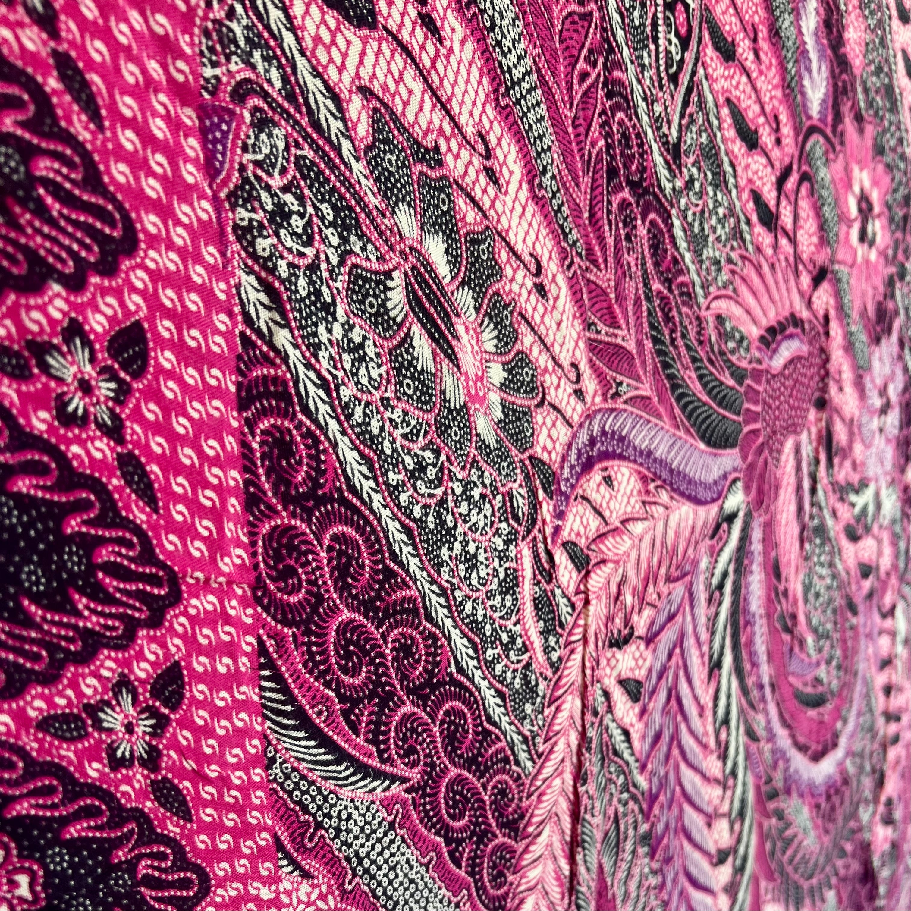 Pink Batik Style - Beach Sarong