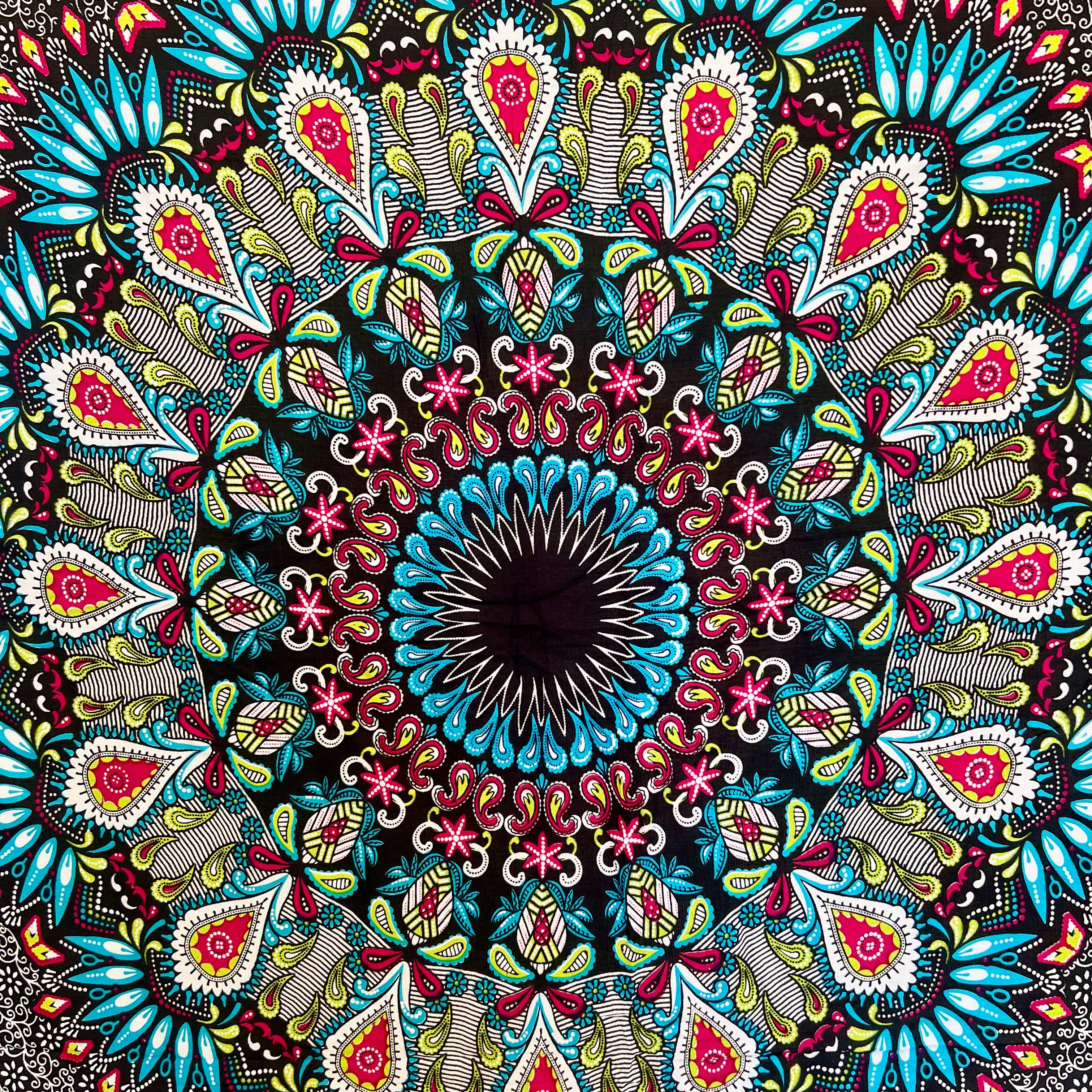 Black & Blue Mandala - Beach Sarong