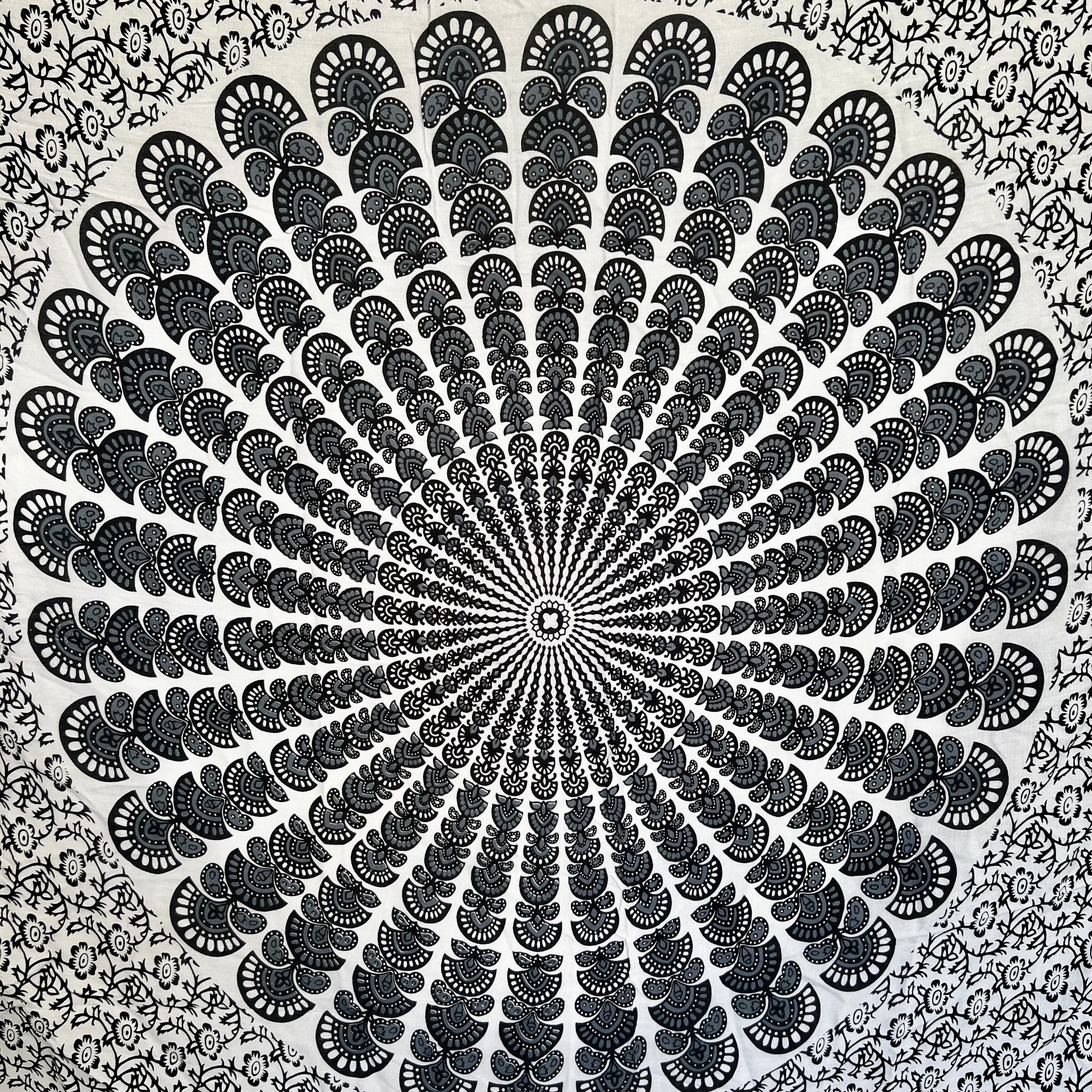 Greyscale Mandala - Beach Sarong