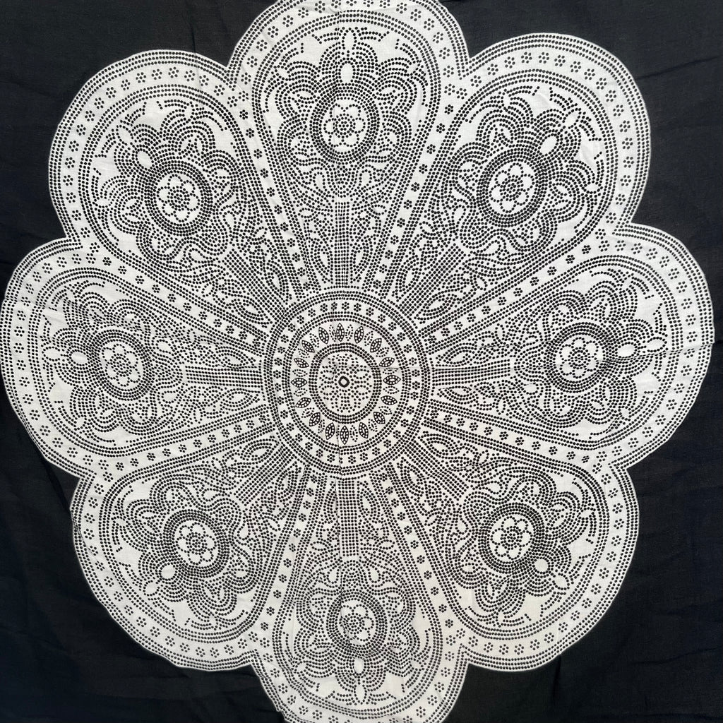 Black & White - Beach Sarong