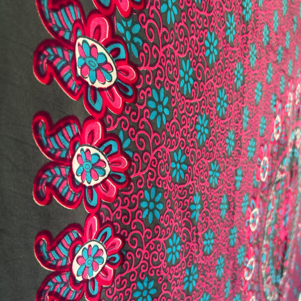Pink & Blue Mandala - Beach Sarong