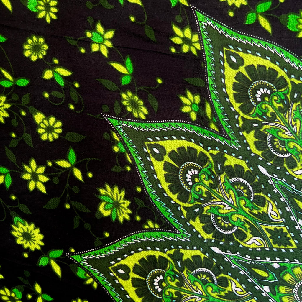 Green Mandala - Beach Sarong