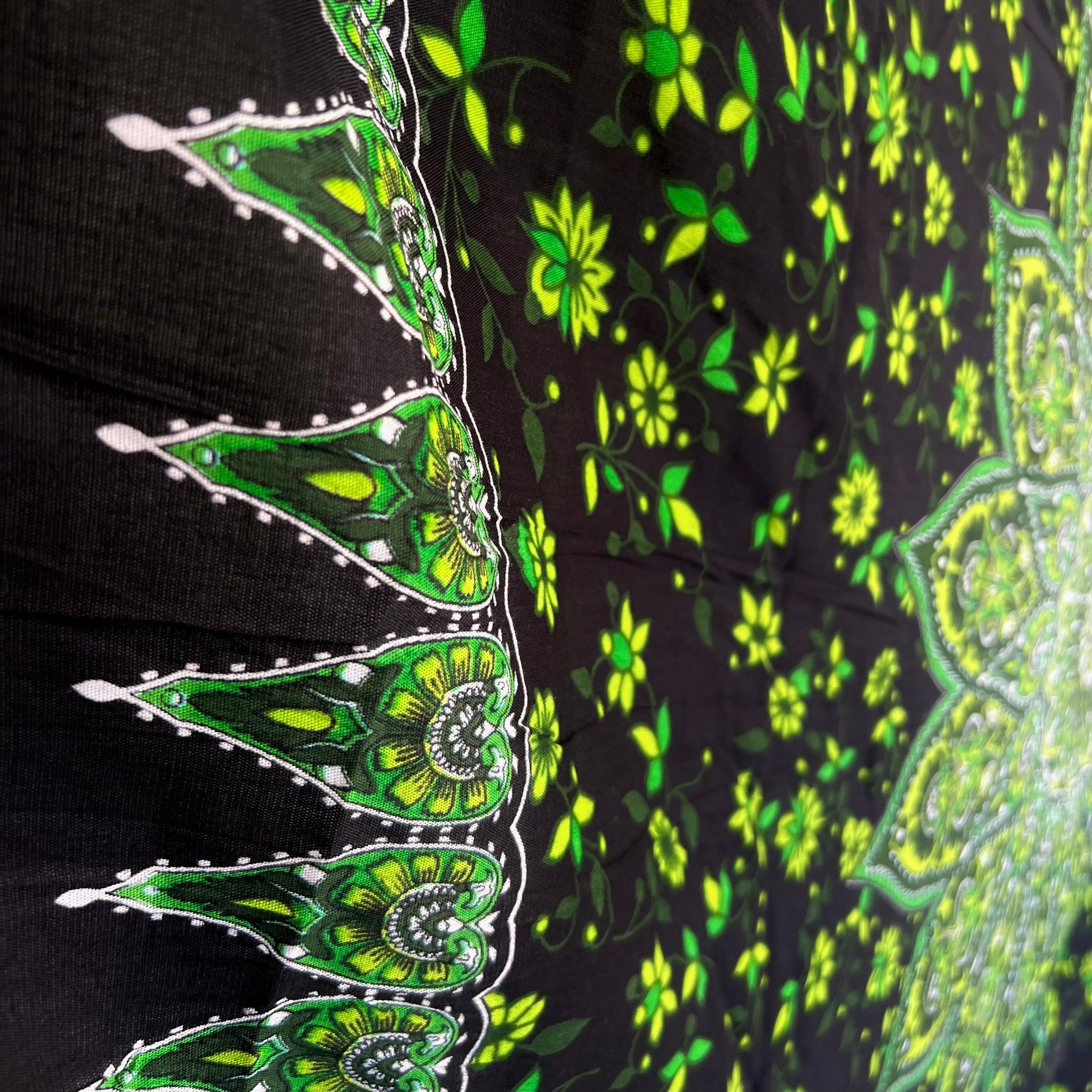 Green Mandala - Beach Sarong